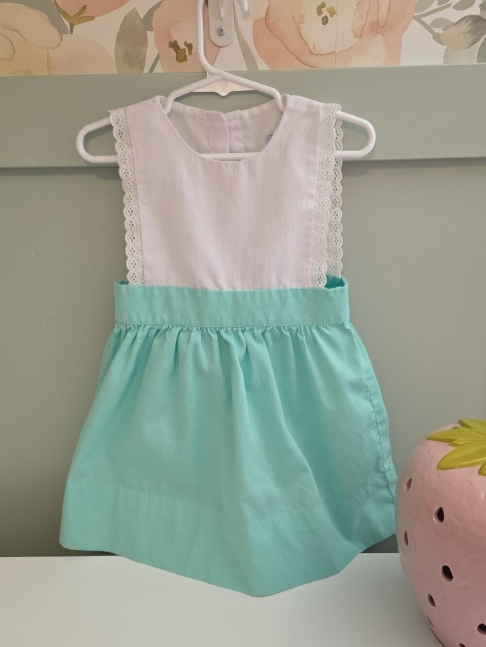 Smockingbird 2 Or 2t White & Minty Green Girls Sleeveless Dress Smocked Brand